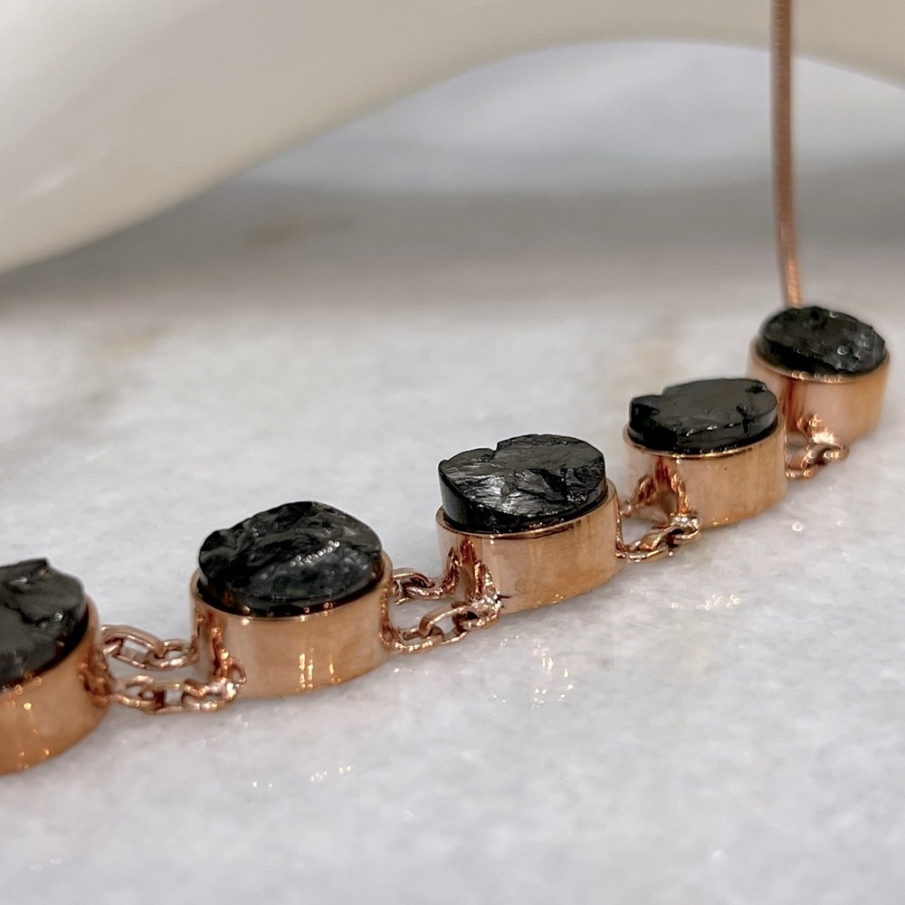 Elite Shungite Rough Cut Copper Necklace - Picture 6 of 14